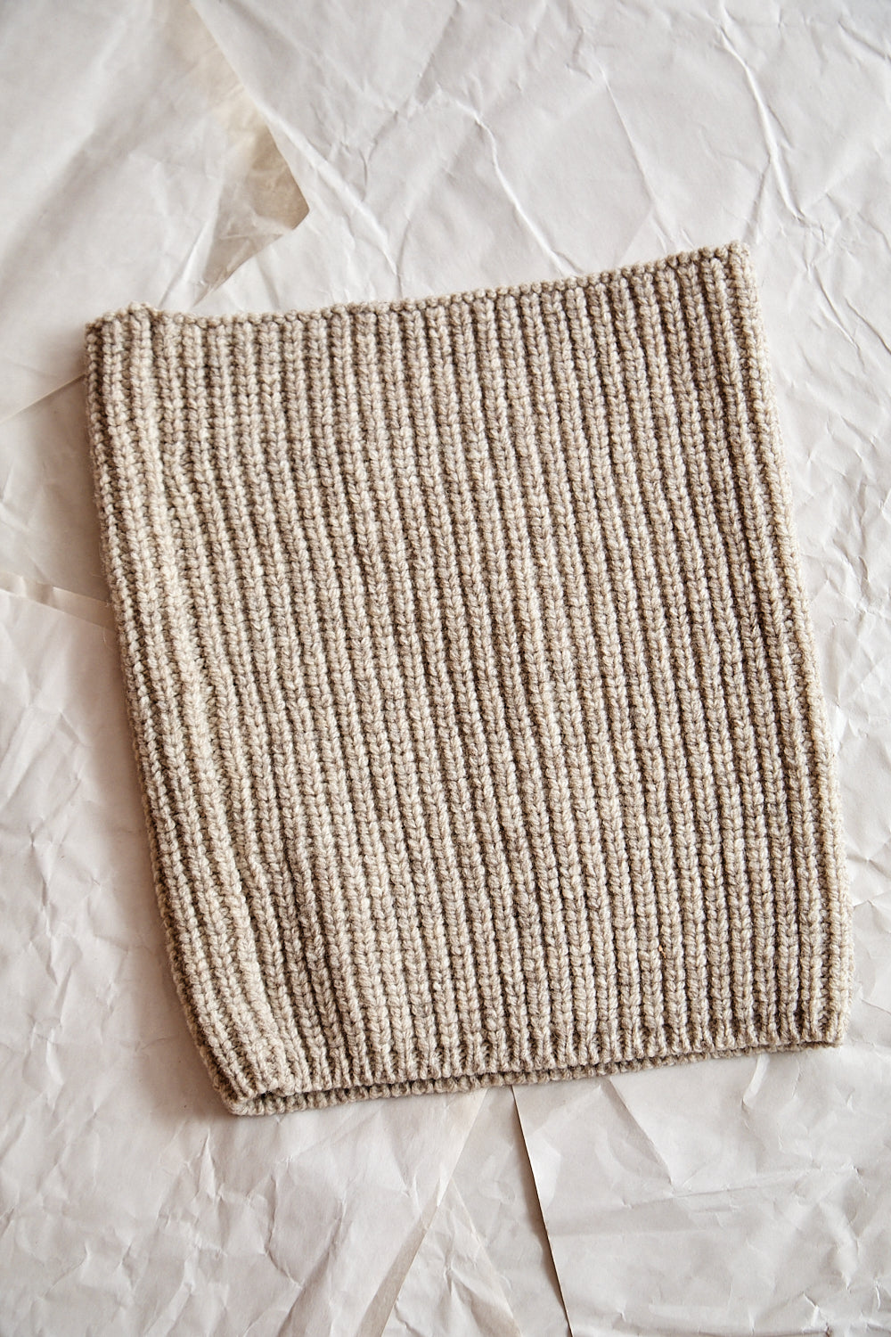 AMANDINE Neckwarmer Scarf in Merino Wool - Beige