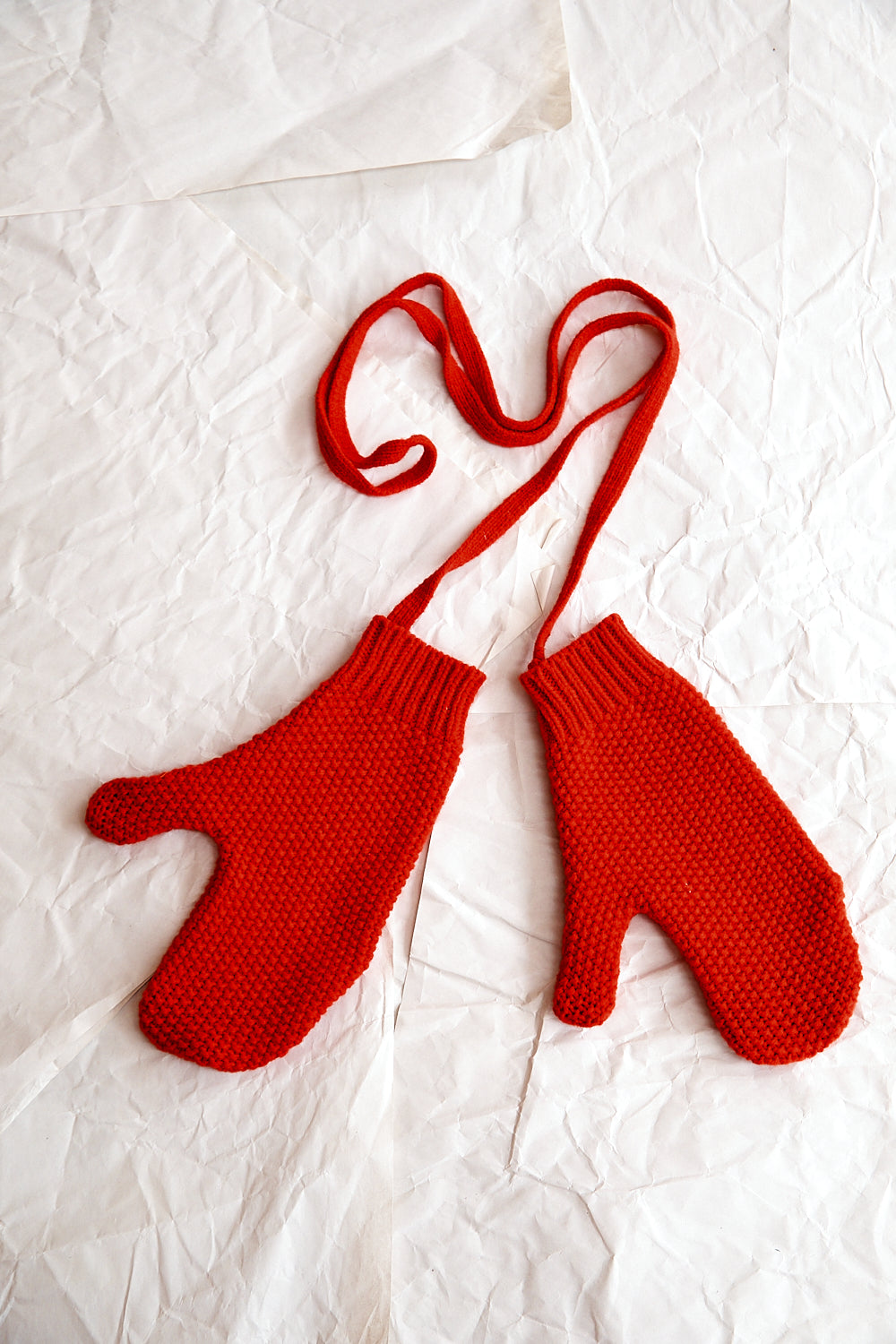 ELENA Wool Mittens - Red