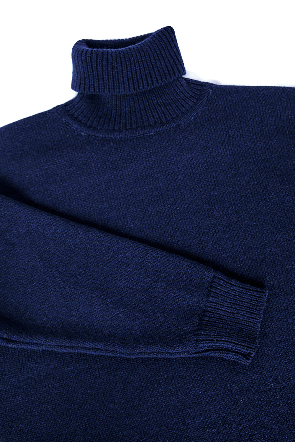 THERESE Turtleneck Sweater in Merino Wool - Navy