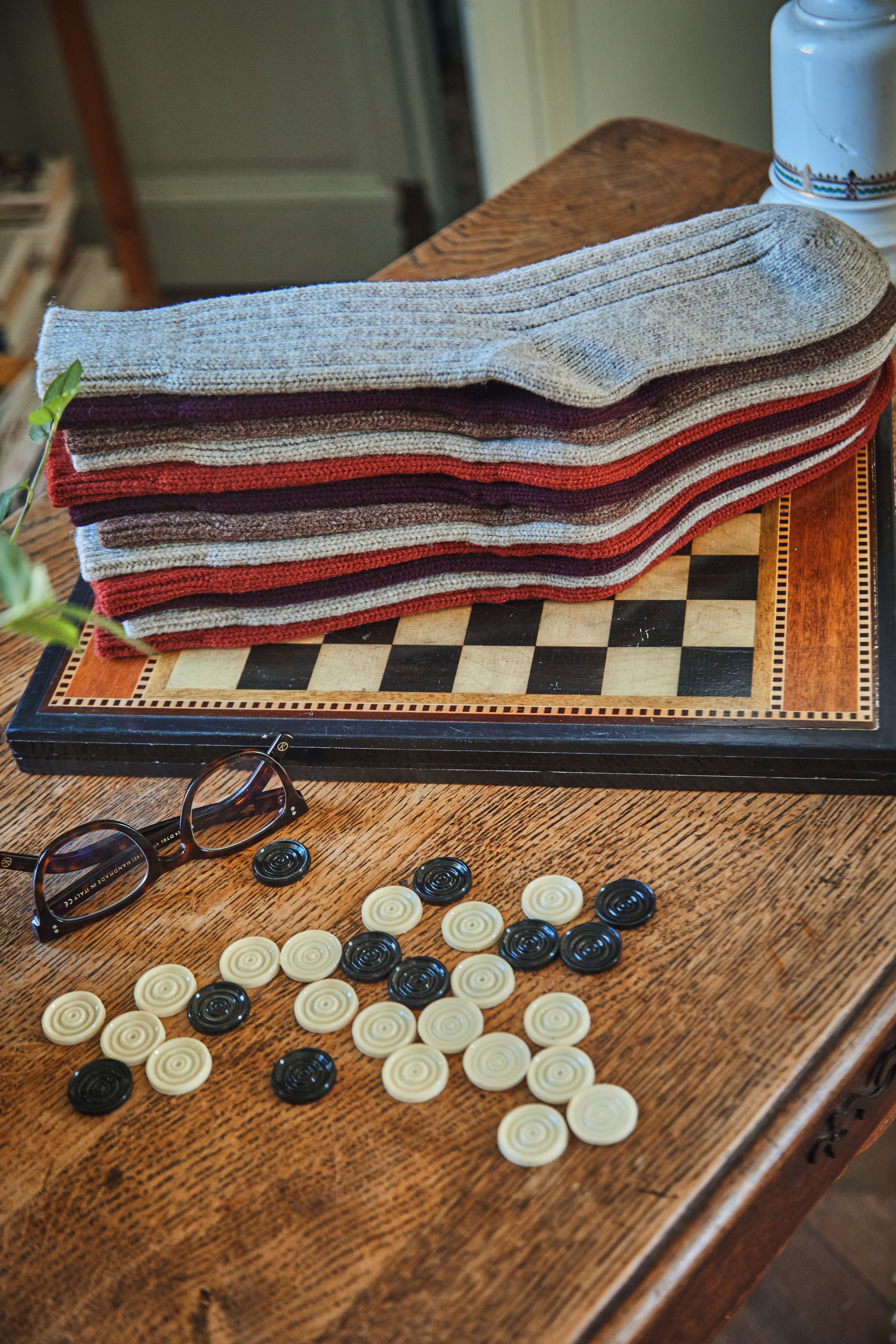 BERTHE Wool Socks - Chocolate - sustainable socks - L'envers