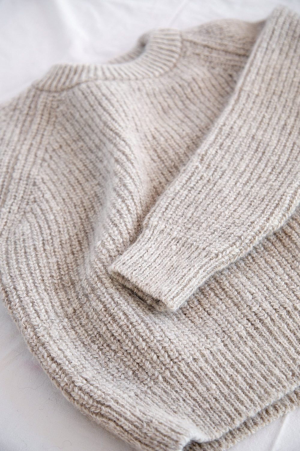 AGNÈS Raglan Sweater in Merino-Mohair Wool - Beige