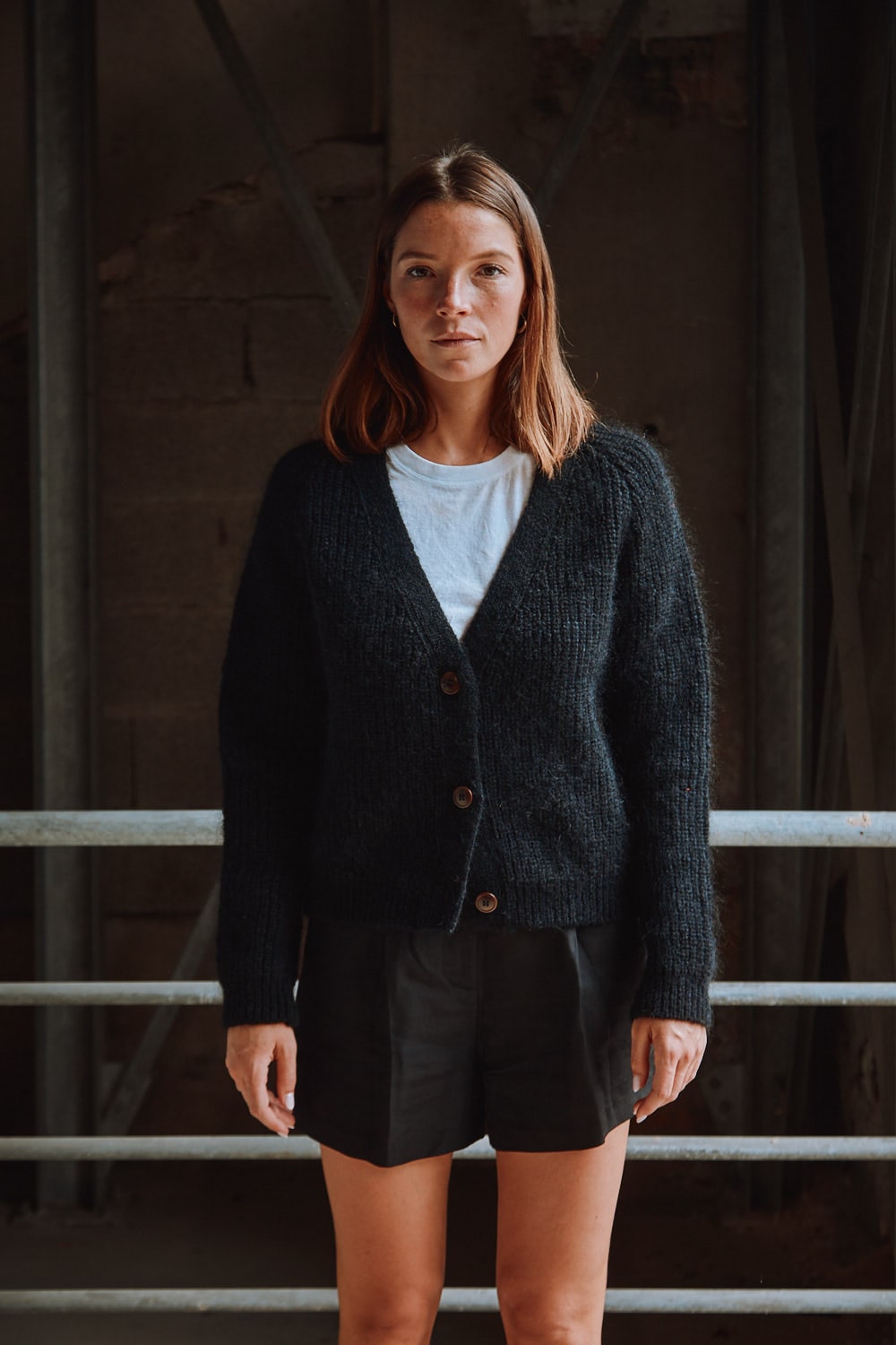 ANNA Super Soft Cropped Cardigan in Black - RWS Certificated and IWTO Standards - Mohair Wool - L'Envers