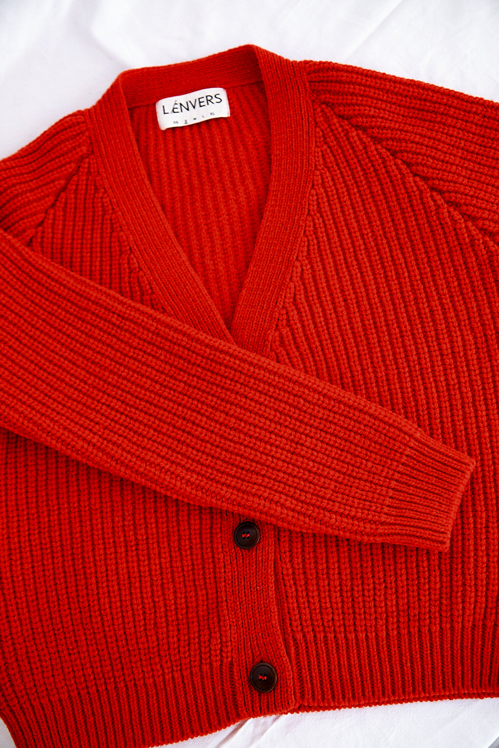 ANNA V-Neck Cardigan in Merino Wool - Red