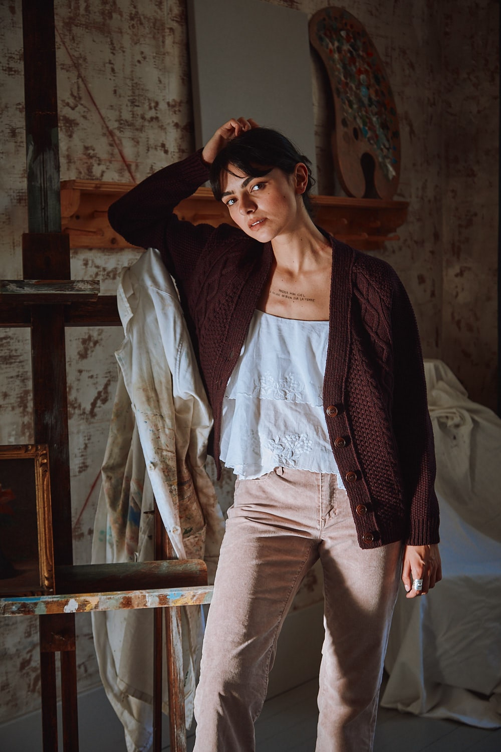 ANNIE V-Neck Cable Cardigan in Merino Wool - Plum - 100% crulty-free wool and sustainable knitwear - Spanish Merino Wool Cardigan - L'Envers