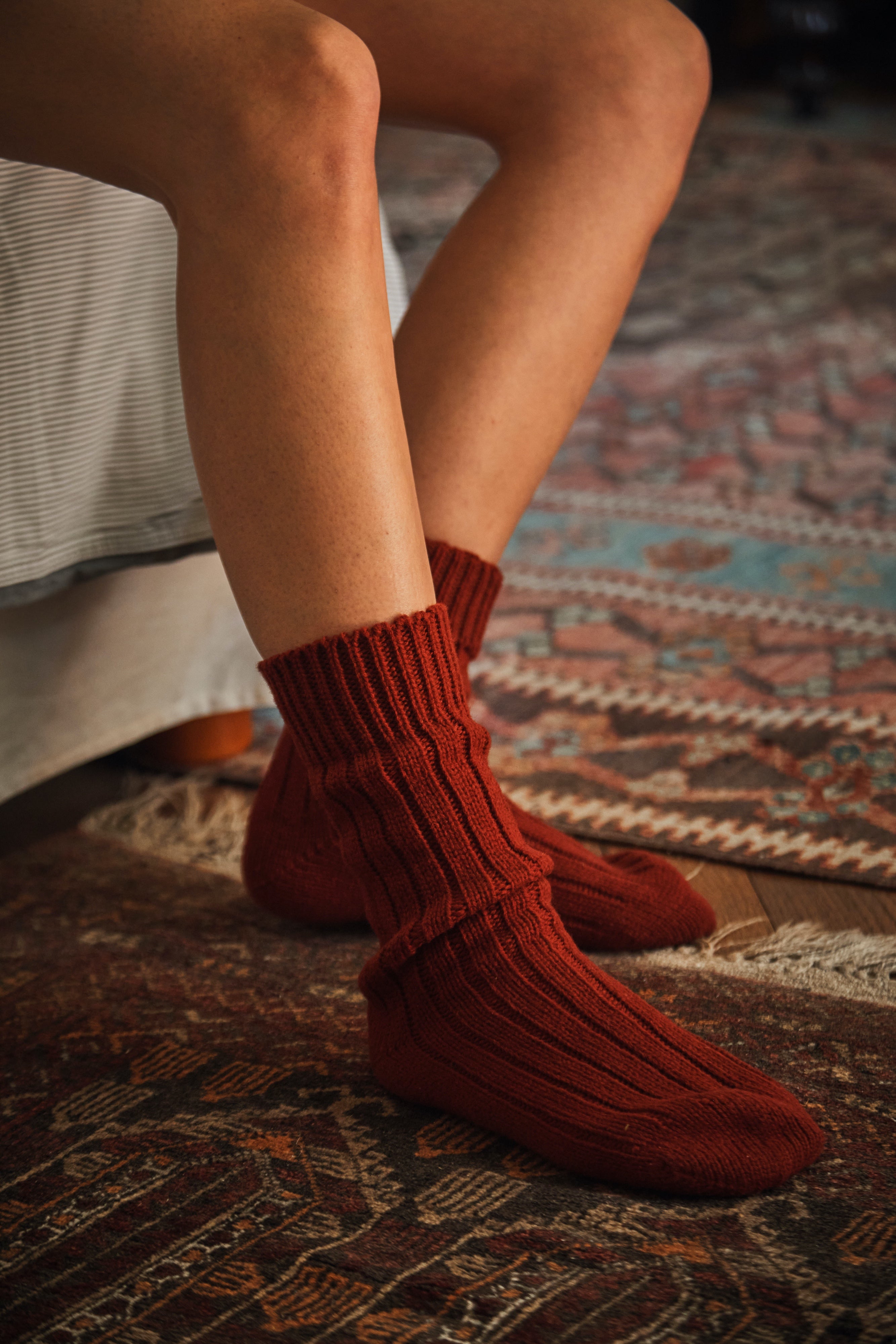 BERTHE Wool socks - Rust Red - 100% sustainable wool socks - l'envers