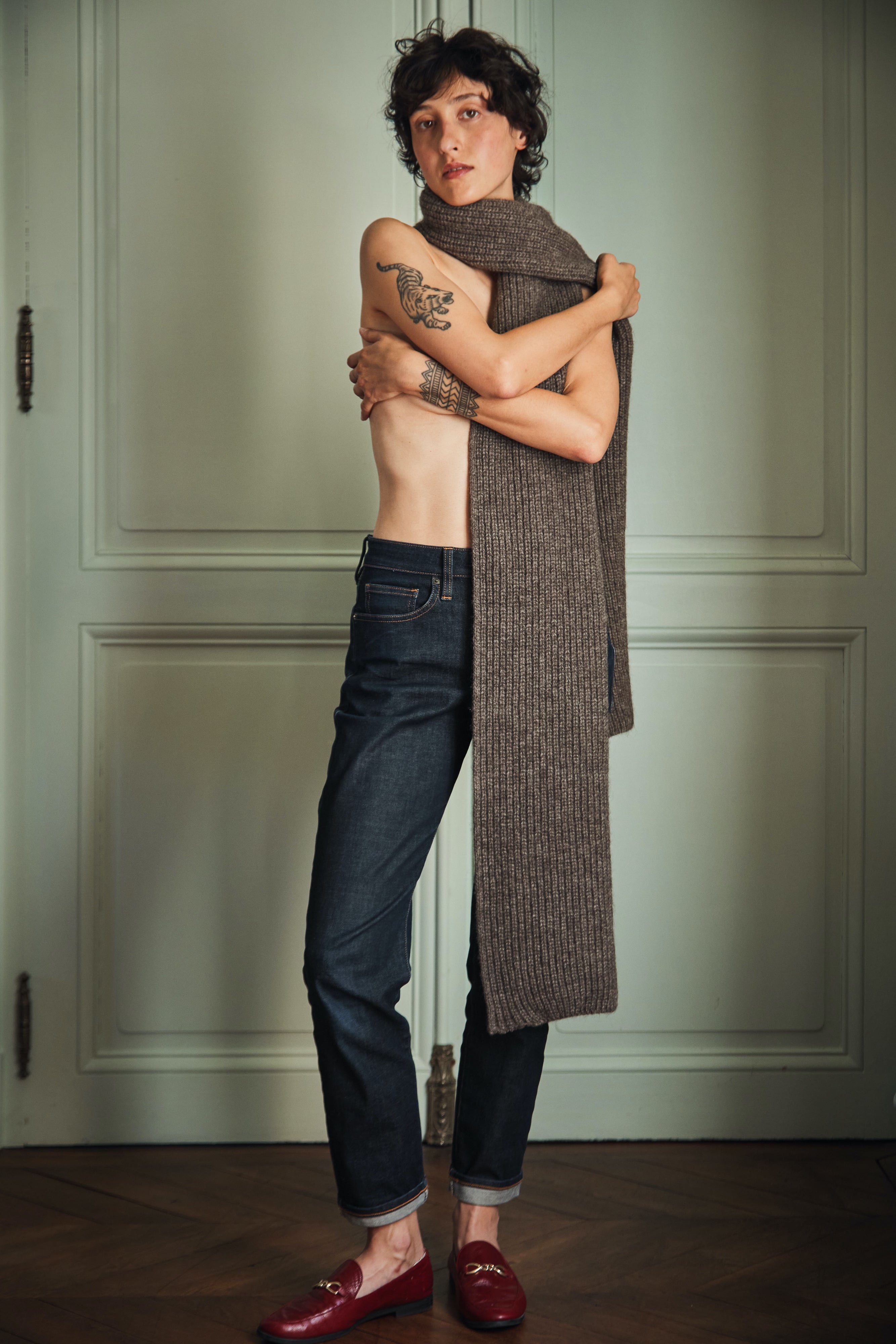 CAMILLE Long Scarf in Yak Wool - Brown - 100% sustainable knitwear - L'envers