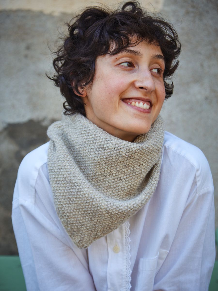 HORTENSE Bandana in Merino Wool - Beige, 100% sustainable knitwear - L'envers