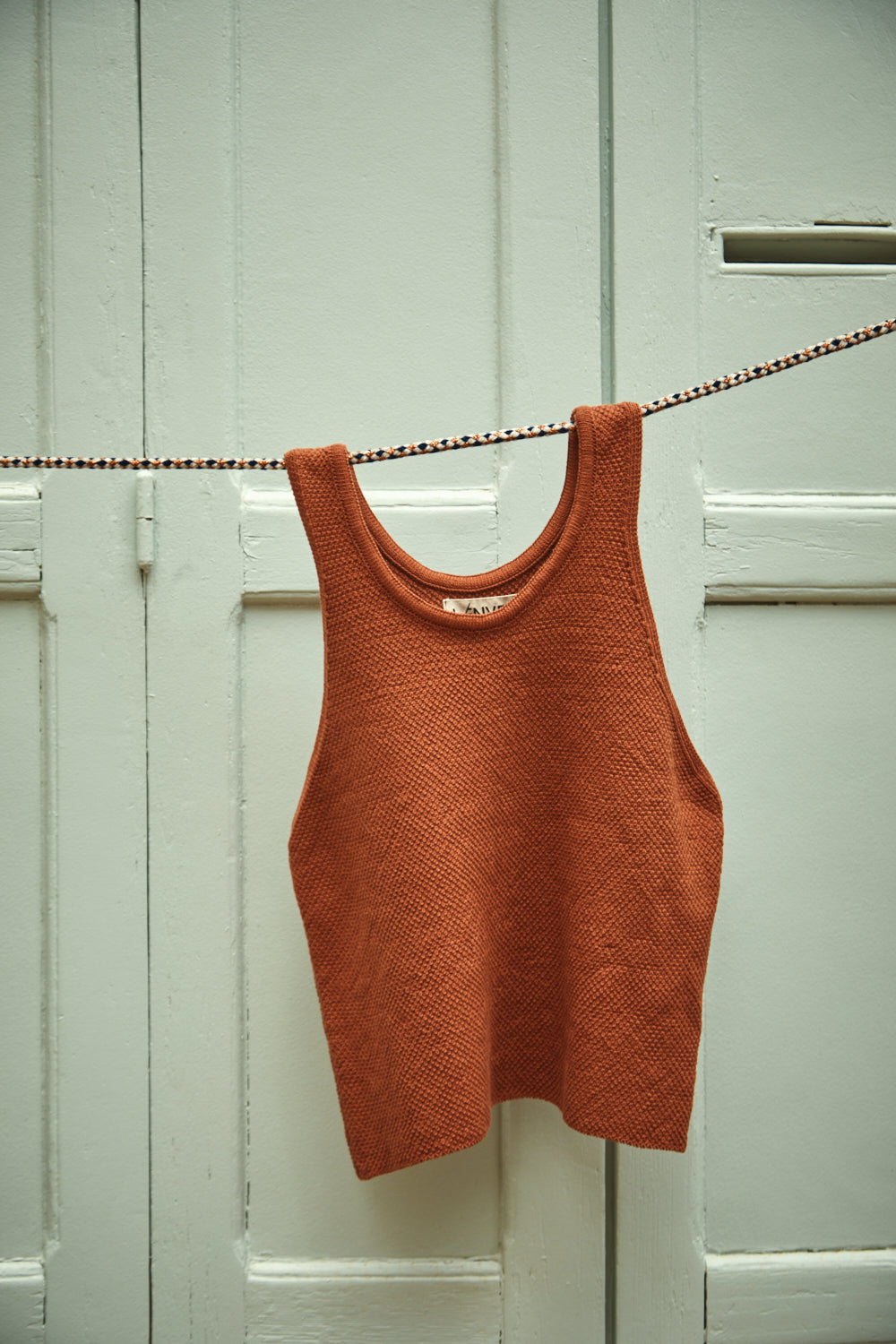 LARA Tank Top in Organic Cotton - Earth Red