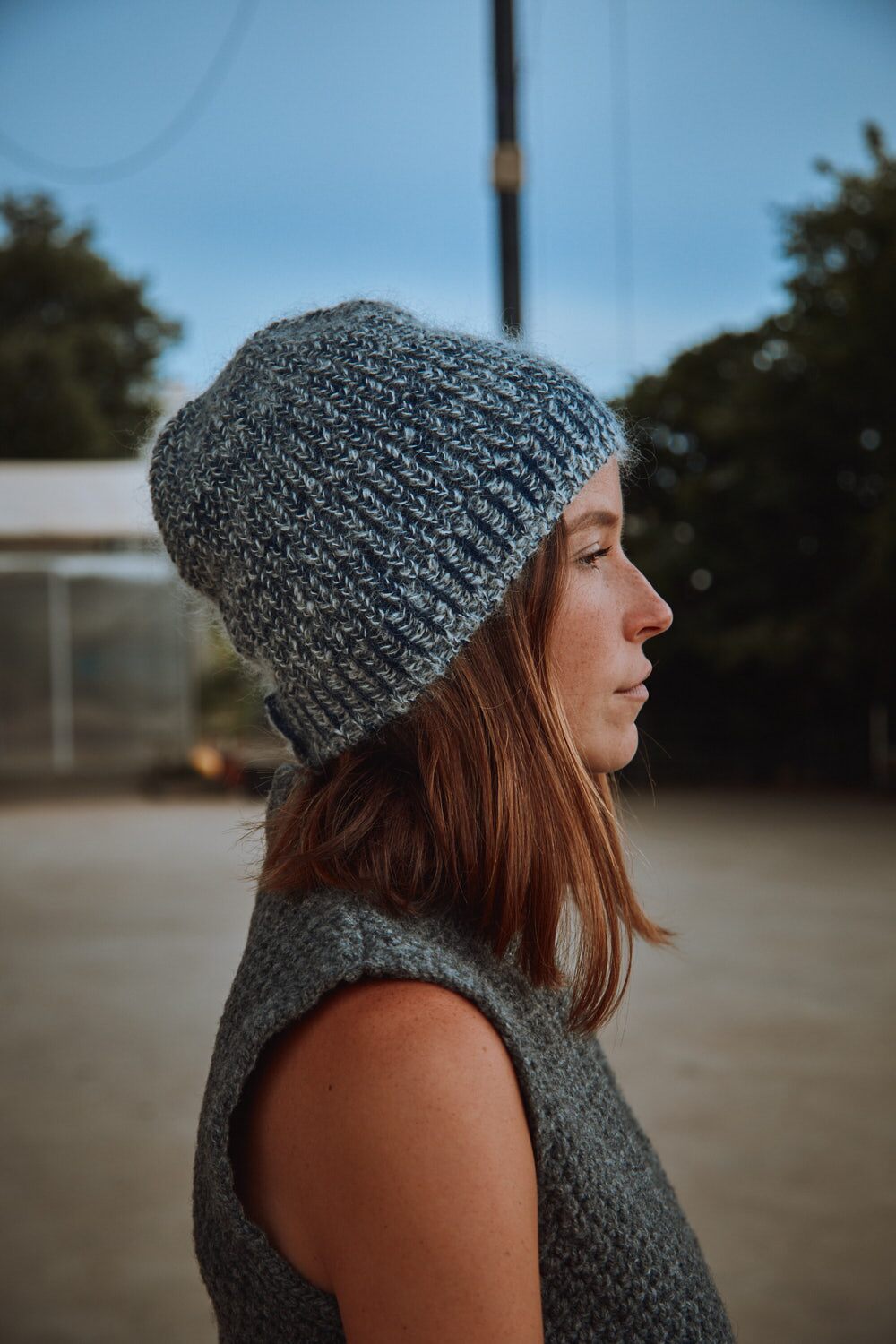 PAUL Beanie in Merino-Mohair Wool - Mottled Blue side view