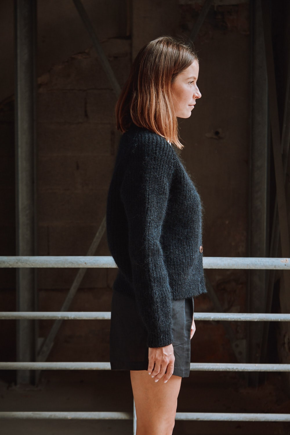 Cardigan croisé super doux ANNA en noir - Certifié RWS et normes IWTO - Laine Mohair - L'Envers