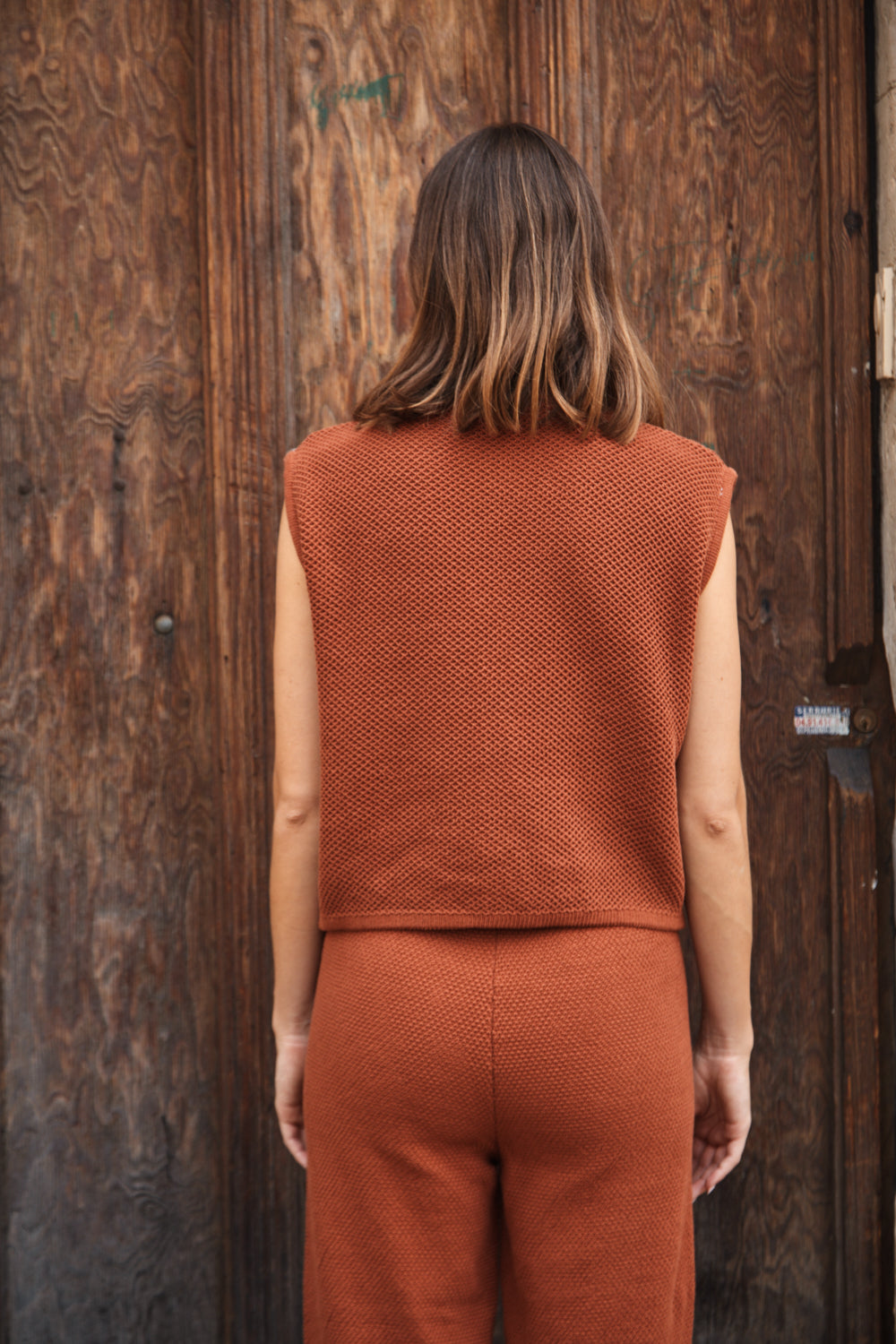 ELEONORE Cardigan sans manches à col en V en coton biologique - Terracotta