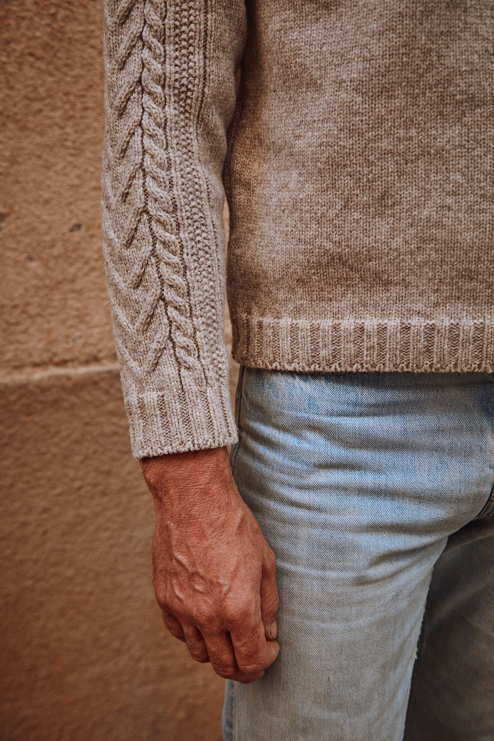 JOSEPH Pull torsadé unisexe en laine mérinos - Beige | L'Envers