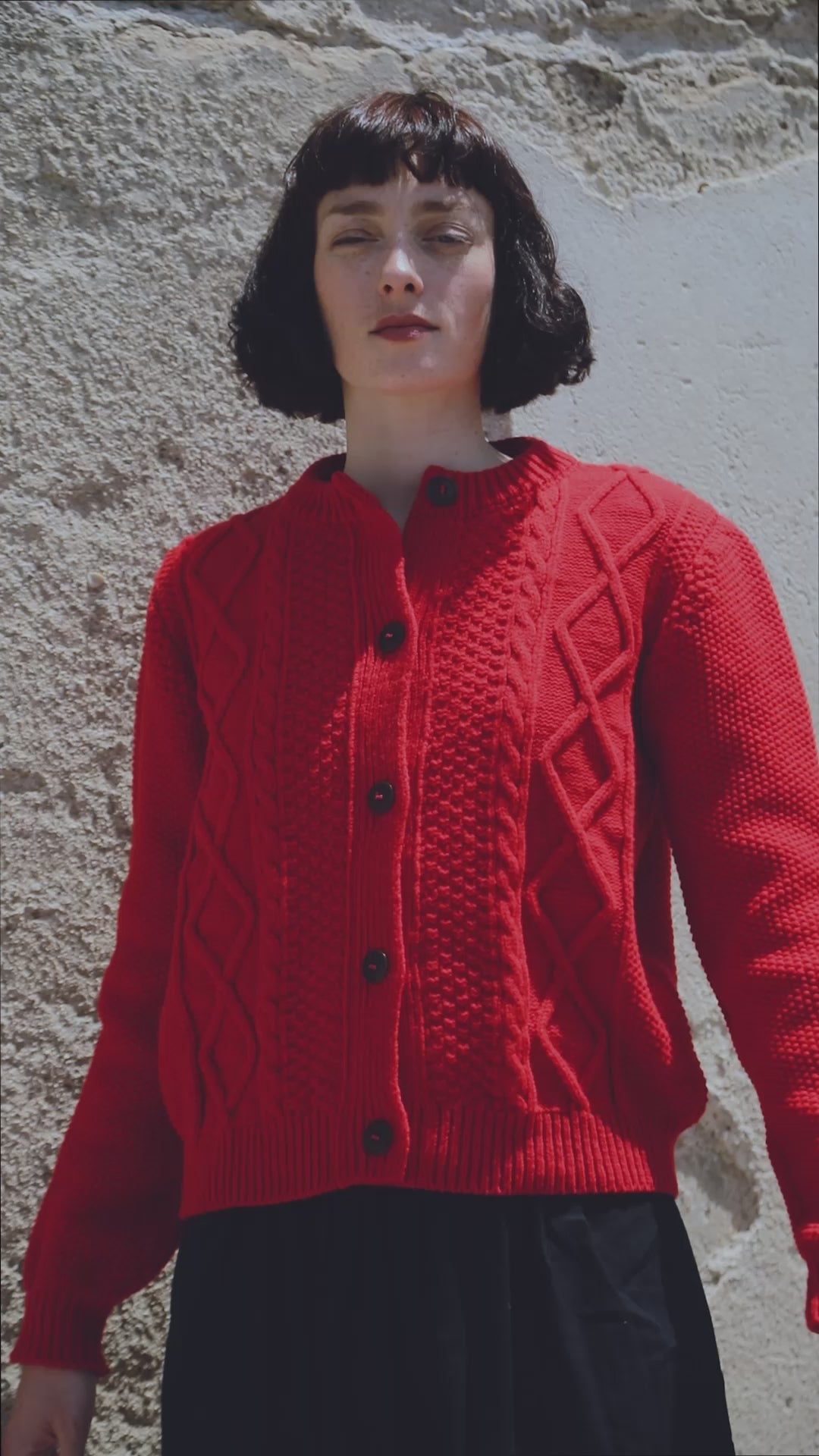 Cardigan SONIA en rouge - 100% Laine mérinos sans cruauté | L'Envers